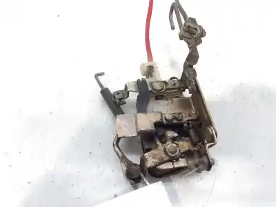 Second-hand car spare part LEFT FRONT DOOR LOCK for TATA SAFARI  OEM IAM references S3C06  