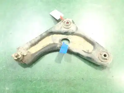 Second-hand car spare part front left lower suspension arm for peugeot 207 confort oem iam references 3520r7