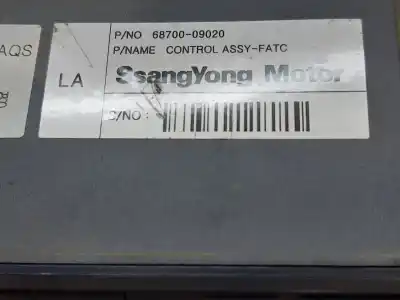 Peça sobressalente para automóvel em segunda mão comando de sofagem (chauffage / ar condicionado) por ssangyong kyron 200 xdi limited referências oem iam 6870009020  