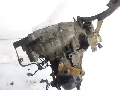 Pezzo di ricambio per auto di seconda mano riduttore per mazda premacy (cp) td active riferimenti oem iam rf4f  5 velocidades