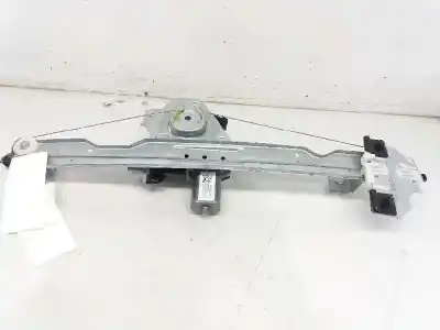 Second-hand car spare part driver left window regulator for dacia duster ii prestige 109 cv / 80 kw oem iam references 807210751r  