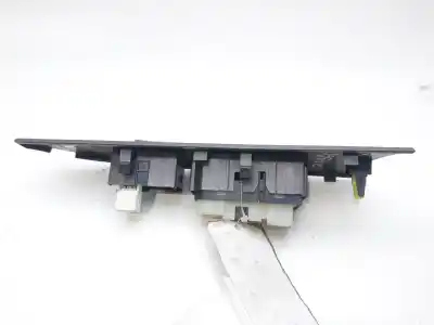 Second-hand car spare part right front power window switch for lexus is200 (ds2/is2) 220d oem iam references 8403053020
