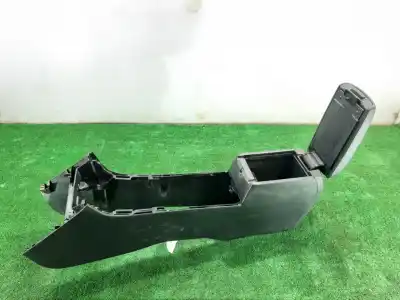Автозапчасти б/у центральный подлокотник за mazda 6 lim. (gh) 1.8 cat ссылки oem iam gs1d64441  
