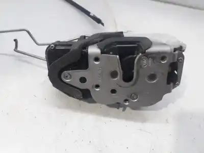 Second-hand car spare part LEFT FRONT DOOR LOCK for OPEL ASTRA J (P10)  OEM IAM references A081876  