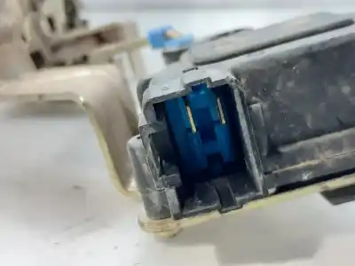 Second-hand car spare part front right door lock for daewoo matiz s oem iam references 96527743  