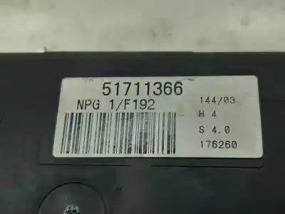 Peça sobressalente para automóvel em segunda mão módulo electrónico do fecho central por fiat stilo (192) 1.9 jtd cat referências oem iam 51711366