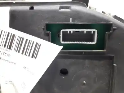 Peça sobressalente para automóvel em segunda mão quadrante por renault clio iii confort dynamique referências oem iam 8200582709g  