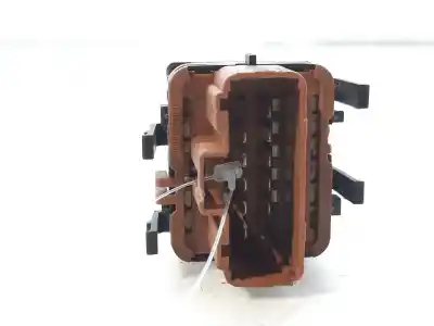 Peça sobressalente para automóvel em segunda mão BOTÃO / INTERRUPTOR ELEVADOR VIDRO DIANTEIRO ESQUERDO por RENAULT MEGANE II BERLINA 5P  Referências OEM IAM 8200315033  