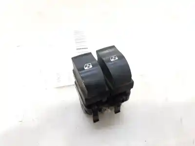 Second-hand car spare part LEFT FRONT POWER WINDOW SWITCH for RENAULT MEGANE II BERLINA 5P  OEM IAM references 315033A  