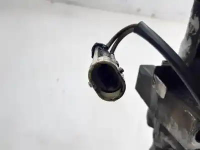 Second-hand car spare part AIR CONDITIONING COMPRESSOR for OPEL CORSA C  OEM IAM references 13106850  