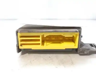 Автозапчасти б/у блок управления подушками безопасности за renault clio ii fase i (b/cbo) 1.2 ссылки oem iam 7700428310
