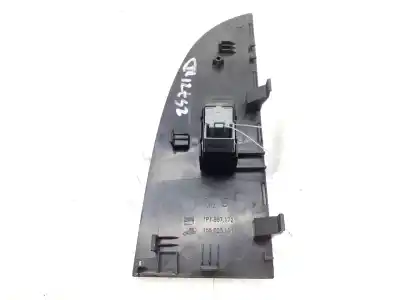 Second-hand car spare part right front power window switch for seat leon (1p1) reference oem iam references 1p1867172  