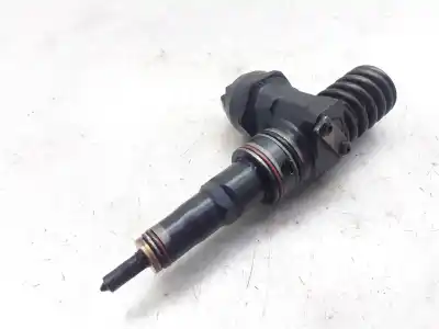 Second-hand car spare part injector for audi a3 (8l) 1.9 tdi ambiente oem iam references 038130073aj