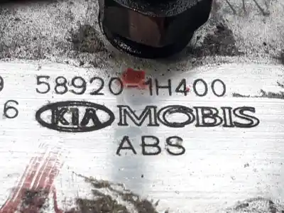 Peça sobressalente para automóvel em segunda mão abs por kia pro_ceed drive 90 cv / 66 kw referências oem iam 589201h400
