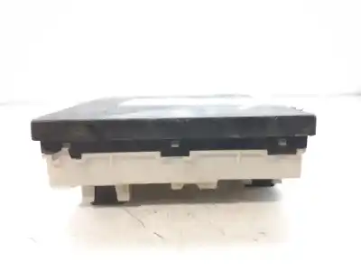 Peça sobressalente para automóvel em segunda mão CAIXA DE FUSÍVEIS E RELÉS por NISSAN TIIDA (C11X/SC11X)  Referências OEM IAM 24311ED000  