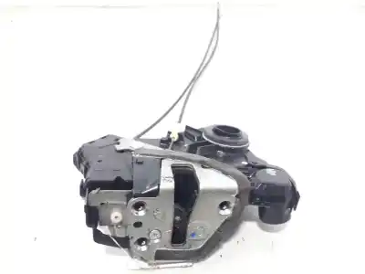 Second-hand car spare part front right door lock for toyota verso advance oem iam references 6903002162