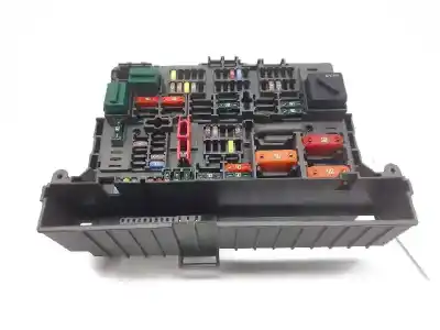 Pezzo di ricambio per auto di seconda mano scatola relè/fusibili per bmw x1 (e84) sdrive 18d riferimenti oem iam 61146971370
