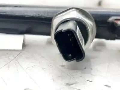 Peça sobressalente para automóvel em segunda mão régua / rampa de injetores por peugeot 407 st confort referências oem iam 9654726280