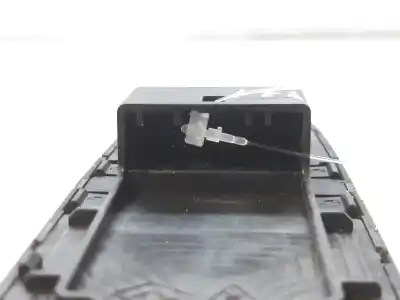 Peça sobressalente para automóvel em segunda mão botão / interruptor elevador vidro dianteiro esquerdo por renault clio v r.s. line referências oem iam   