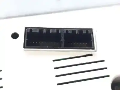 Pezzo di ricambio per auto di seconda mano pannello degli strumenti per kia carens (un) active riferimenti oem iam 940031d830