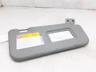Pièce détachée automobile d'occasion pare-soleil droit pour mitsubishi colt berlina 3 (cz) 1.3 insport 95 cv / 70 kw références oem iam mr951650ha