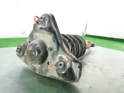 Second-hand car spare part front left shock absorber for volkswagen passat b5 (3b2) 1.9 tdi oem iam references 3b0413031q Second-hand car spare part front left shock absorber for volkswagen passat b5 (3b2) 1.9 tdi oem iam references 3b0413031q