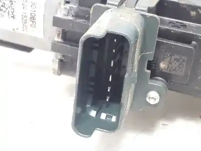 Peça sobressalente para automóvel em segunda mão elevador de vidros dianteiro direito por renault megane iv berlina 5p limited referências oem iam 807206746r