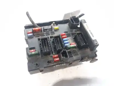 Pièce détachée automobile d'occasion BOITIER FUSIBLE BSM pour PEUGEOT 307 (S1)  Références OEM IAM 9650664180  