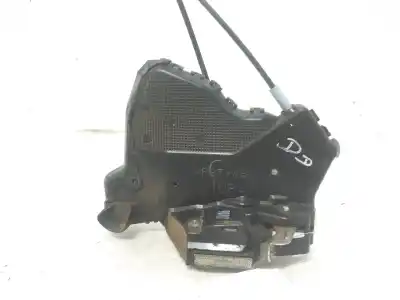 Second-hand car spare part front right door lock for toyota corolla (_e12_) 1.4 d (nde120_) oem iam references 6903012460