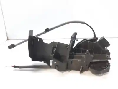 Peça sobressalente para automóvel em segunda mão fechadura da porta dianteira direita por ford focus lim. (cb8) trend referências oem iam bm5aa21812bd