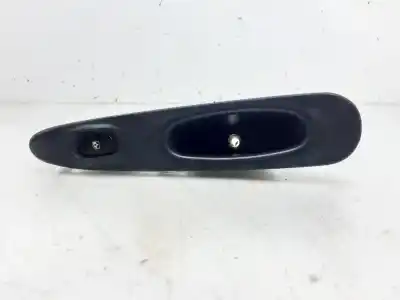 Pezzo di ricambio per auto di seconda mano comando alzacristalli posteriori destro per hyundai lantra berlina (rd) 1.6 gls riferimenti oem iam 9358029150