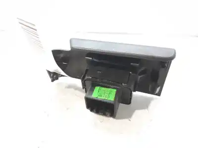 Peça sobressalente para automóvel em segunda mão botão / interruptor elevador vidro traseiro direito por land rover freelander (ln) hse familiar referências oem iam m24445