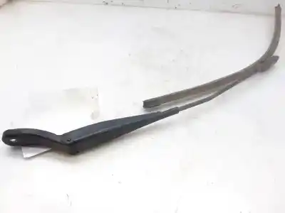 Second-hand car spare part left front windshield wiper arm for peugeot 208 i (ca_, cc_) 1.6 hdi oem iam references 9673291980  