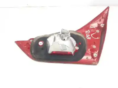 Peça sobressalente para automóvel em segunda mão farolim interior traseiro esquerdo por toyota auris active referências oem iam 02260