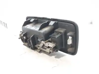 Second-hand car spare part interior light for toyota corolla (e12) 2.0 d-4d sol berlina oem iam references 8125005010