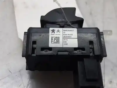 Peça sobressalente para automóvel em segunda mão botão / interruptor elevador vidro traseiro direito por citroen c4 lim. feel edition referências oem iam 96657926xt  