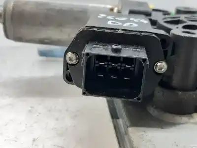 Автозапчасти б/у регулятор стекла переднего правого за opel corsa d innovation ссылки oem iam 72005001  