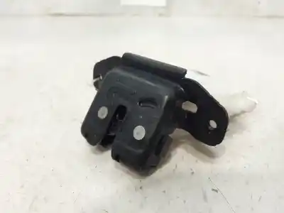 Peça sobressalente para automóvel em segunda mão fechadura do mala por toyota auris hybrid active referências oem iam 6935002090