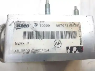 Second-hand car spare part expansion valve for peugeot 208 i (ca_, cc_) 1.4 hdi oem iam references 670730l  