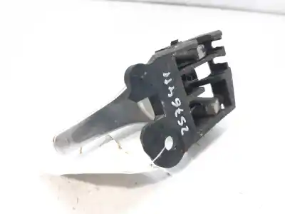 Second-hand car spare part interior left rear handle for toyota verso advance oem iam references 62318a1