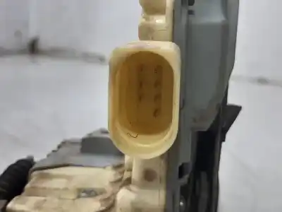 Second-hand car spare part front right door lock for audi q7 (4l) 3.0 tdi oem iam references 3c1837016a