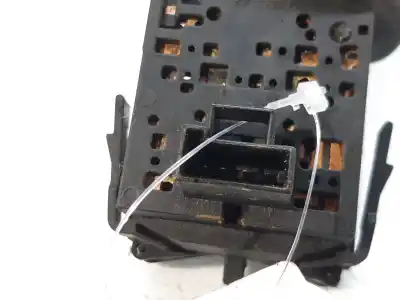 Peça sobressalente para automóvel em segunda mão comutador de piscas  por opel combo familiar referências oem iam 185413122