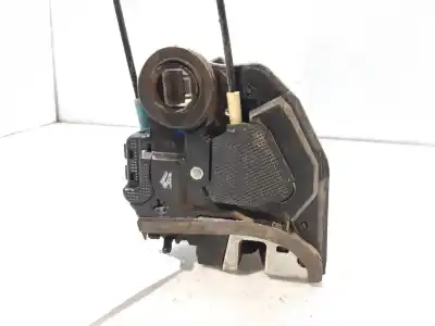 Pièce détachée automobile d'occasion serrure de porte arrière droite pour toyota verso advance références oem iam 690500f031