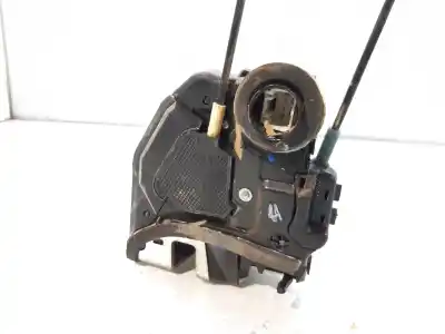 Pièce détachée automobile d'occasion serrure de porte arrière gauche pour toyota verso advance références oem iam 690600f031