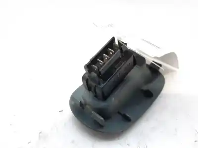 Second-hand car spare part right front power window switch for renault megane i scenic (ja0) 1.9 d alize oem iam references 7700838099