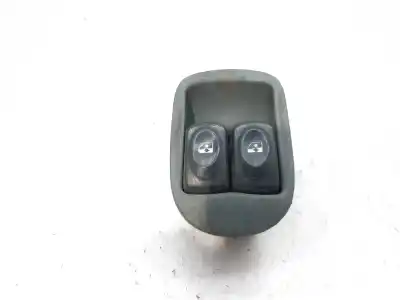 Second-hand car spare part left front power window switch for renault megane i scenic (ja0) 1.9 d alize oem iam references 7700836269