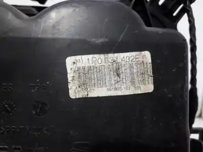 Peça sobressalente para automóvel em segunda mão elevador de vidros dianteiro direito por seat leon (1p1) reference referências oem iam 1p0837402e