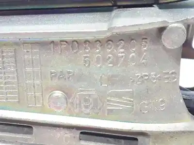 Peça sobressalente para automóvel em segunda mão puxador exterior traseiro esquerdo por seat leon (1p1) reference referências oem iam 1p0839205