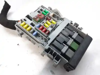 Peça sobressalente para automóvel em segunda mão caixa de fusíveis e relés por chevrolet cruze lt referências oem iam 13222786