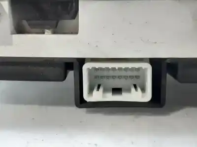 Peça sobressalente para automóvel em segunda mão quadrante por toyota corolla (e12) 1.6 16v referências oem iam 8380002c50  